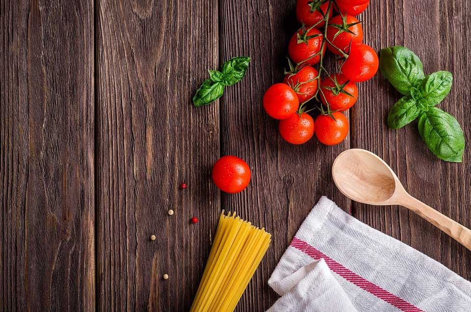 How to Eat Gourmet Food in Your Own Home